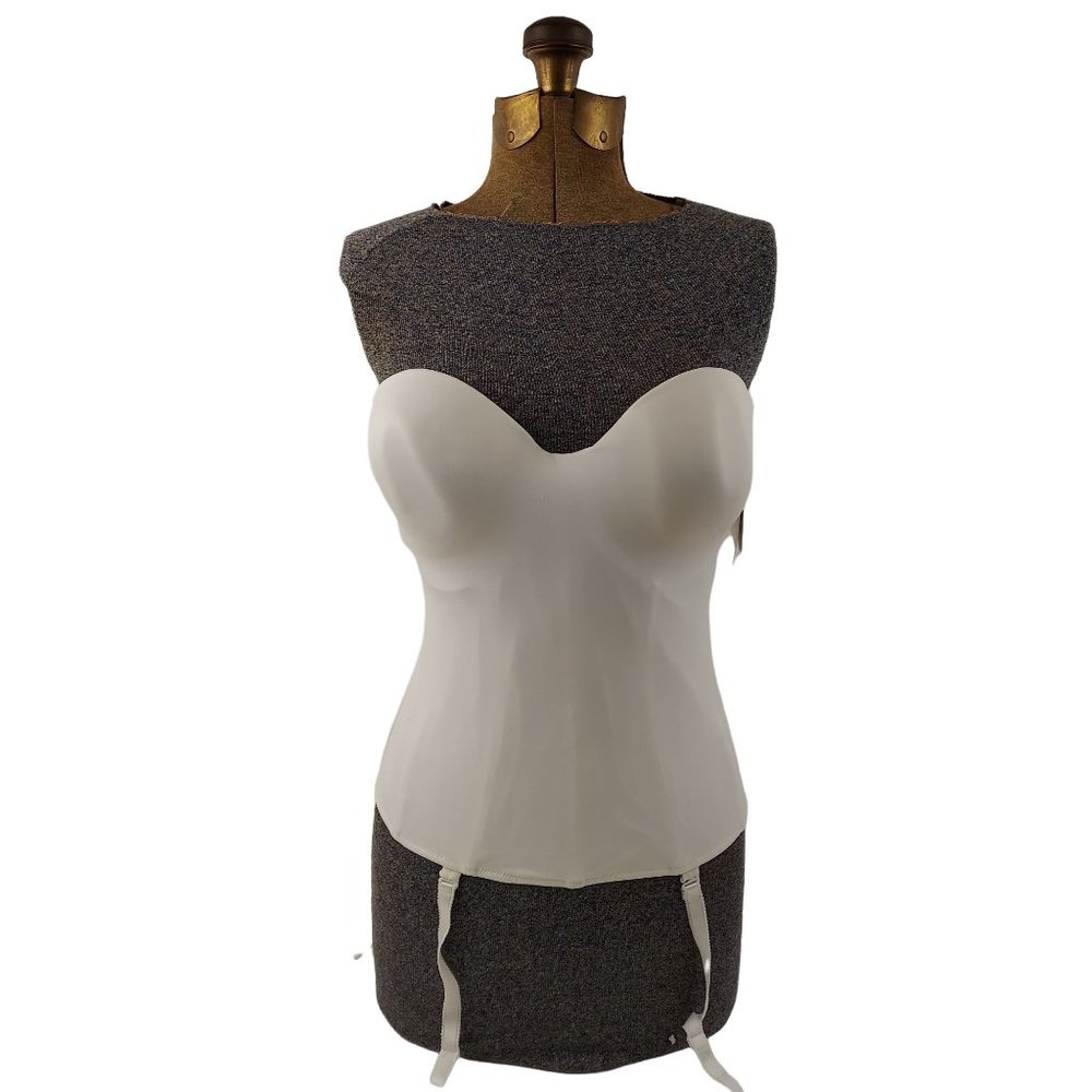 Carnival Bra Women's Sz 34DD White Invisible Full-Coverage Strapless Bustier 426